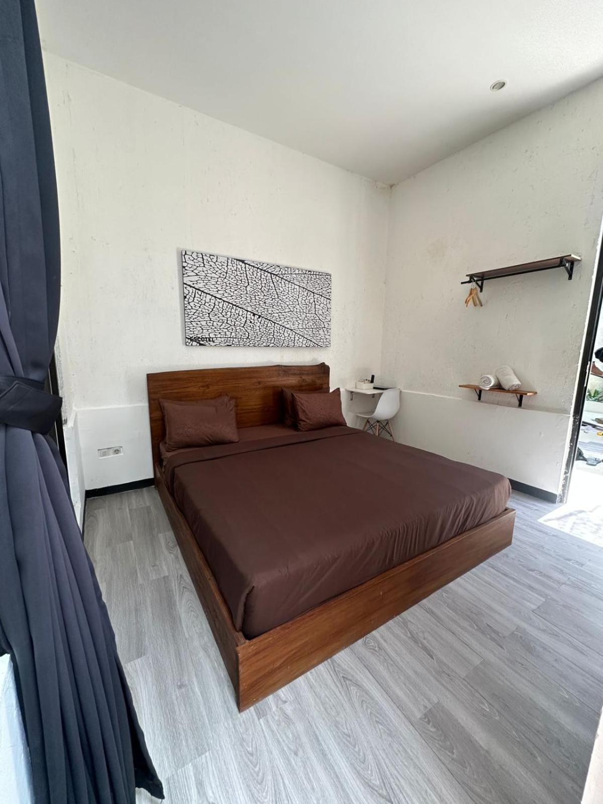 Escotel Tempekan Guest House Canggu  Ngoại thất bức ảnh